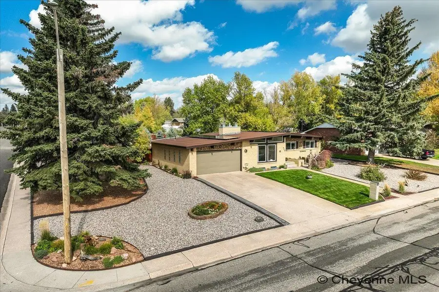848 Western Hills Blvd, Cheyenne, WY 82009 - #2