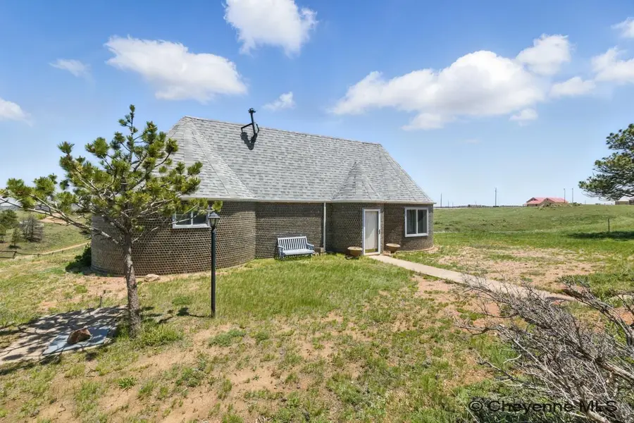 1023 Cottontail Dr, Cheyenne, WY 82009 - #2