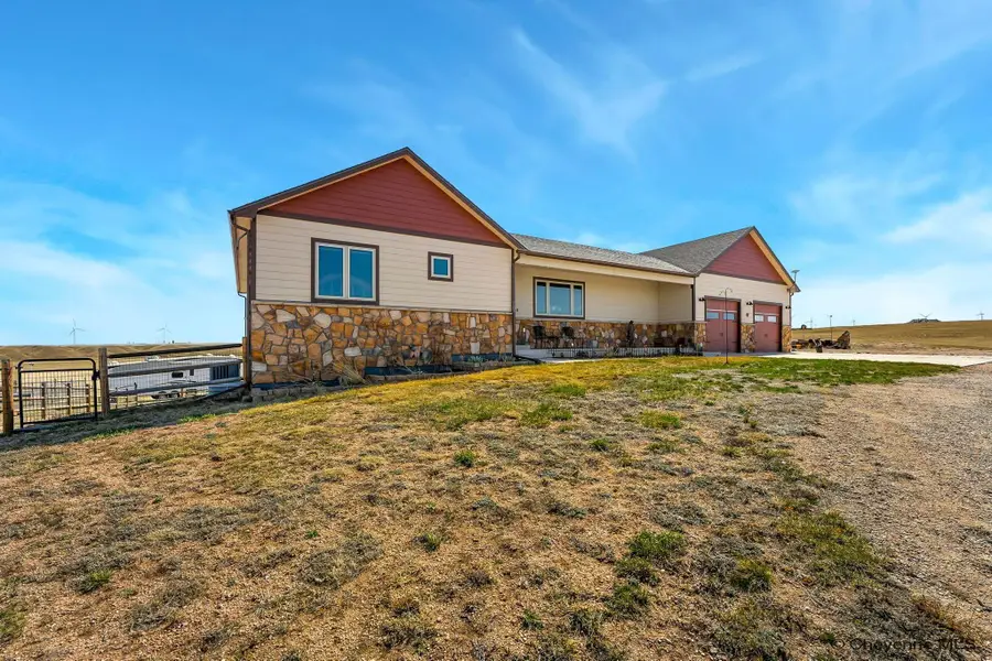 1073 Shaver Rd, Cheyenne, WY 82009 - #2