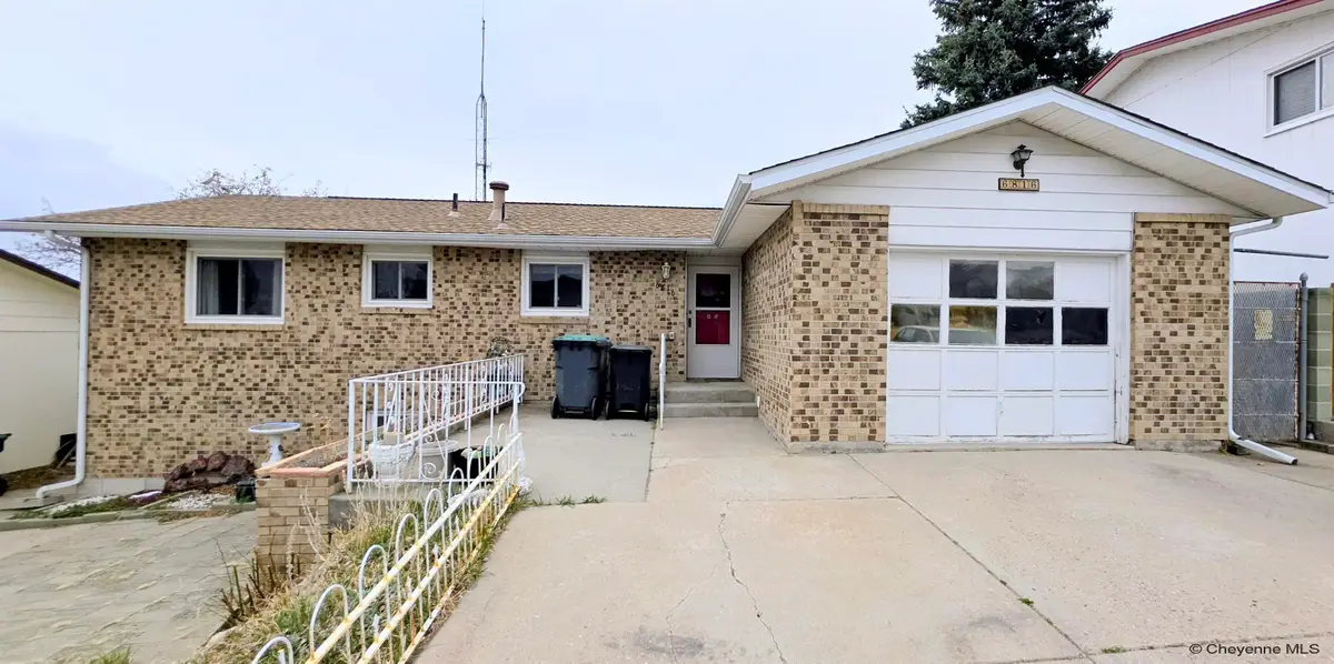 6816 Bomar Dr, Cheyenne, WY 82009 - #1