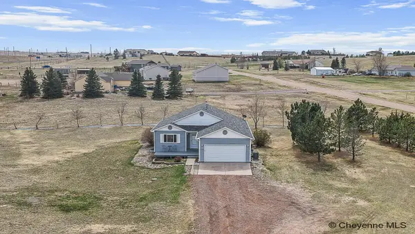 205 Dayshia Ln, Cheyenne, WY 82007