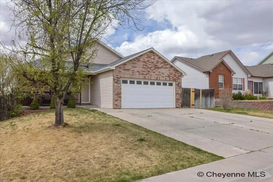 5220 Brianna Ct, Cheyenne, WY 82009 - #2