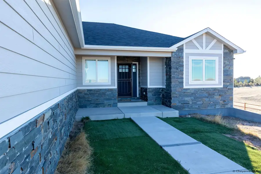 1350 Scenic Ridge Dr, Cheyenne, WY 82009 - #2