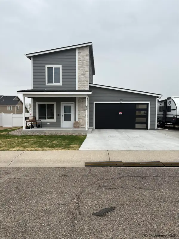 80 26th St, Wheatland, WY 82201