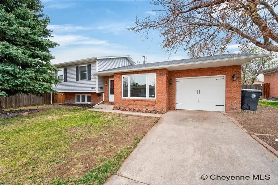 5210 Windmill Rd, Cheyenne, WY 82009 - #2