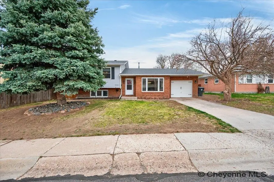 5210 Windmill Rd, Cheyenne, WY 82009 - #3