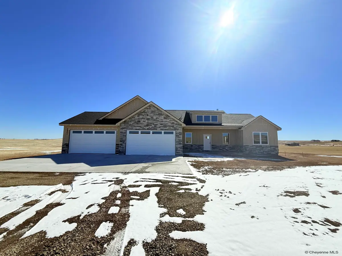 1501 Wineglass Rd, Cheyenne, WY 82009 - #1