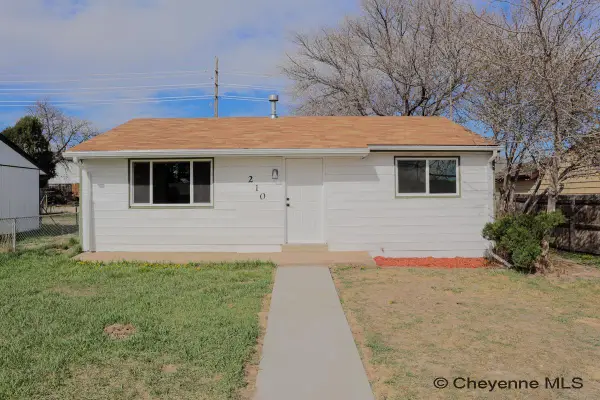 210 Stinson Ave, Cheyenne, WY 82007