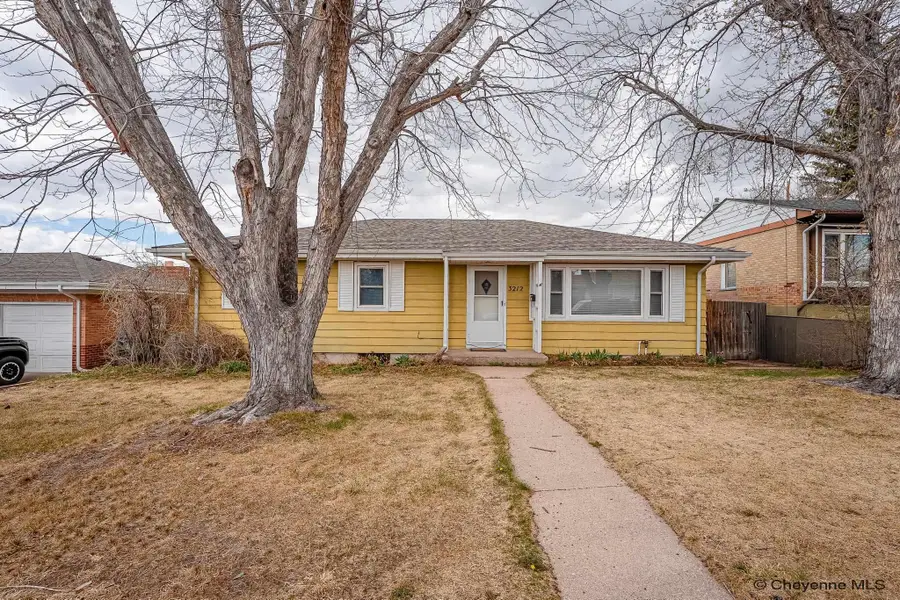 3212 Acacia Dr, Cheyenne, WY 82001 - #2