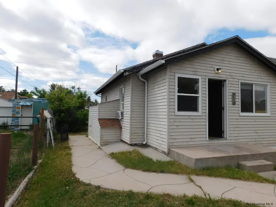 717 W 27th St, Cheyenne, WY 82001 - #2