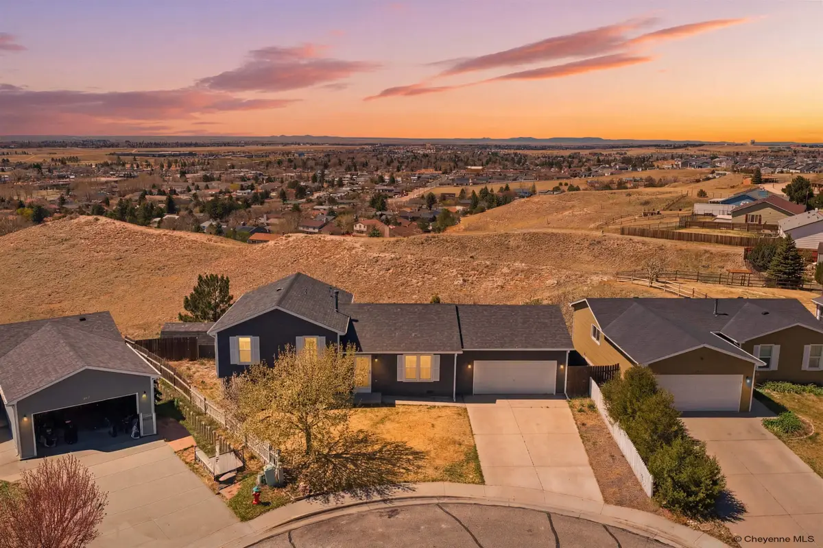 5206 View Point Ct, Cheyenne, WY 82009 - #1