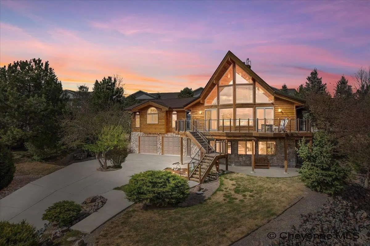 6231 Kemp Hill Dr, Cheyenne, WY 82009 - #1