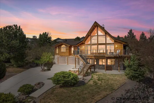 6231 Kemp Hill Dr, Cheyenne, WY 82009