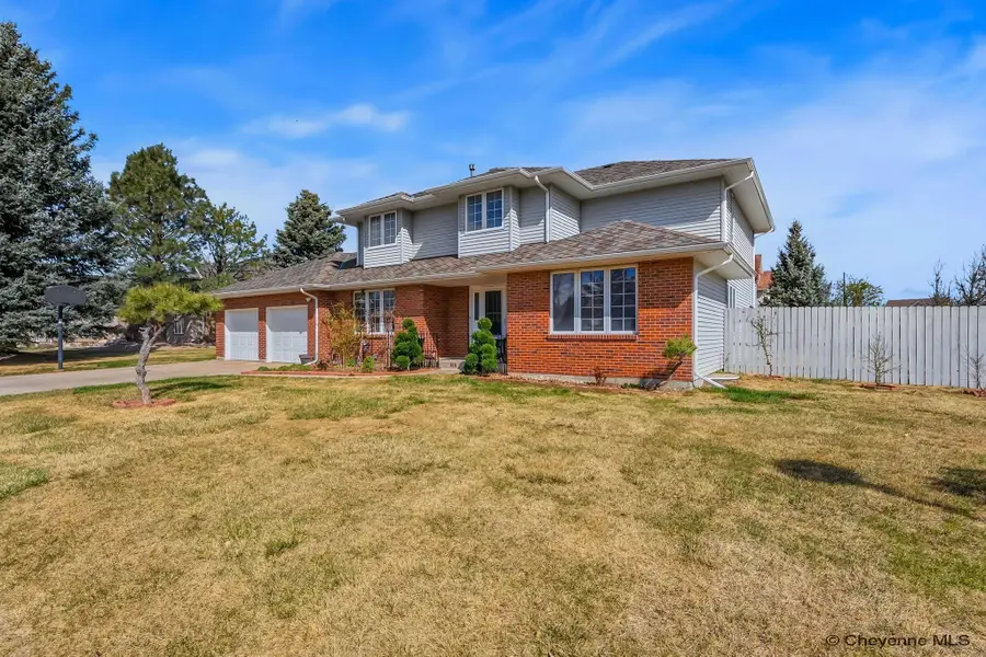 818 Brittany Dr, Cheyenne, WY 82009 - #2