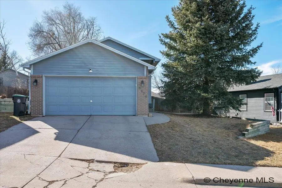 5274 Fishing Bridge, Cheyenne, WY 82009 - #2