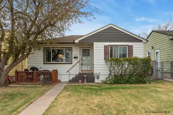 2909 E 10th St, Cheyenne, WY 82001