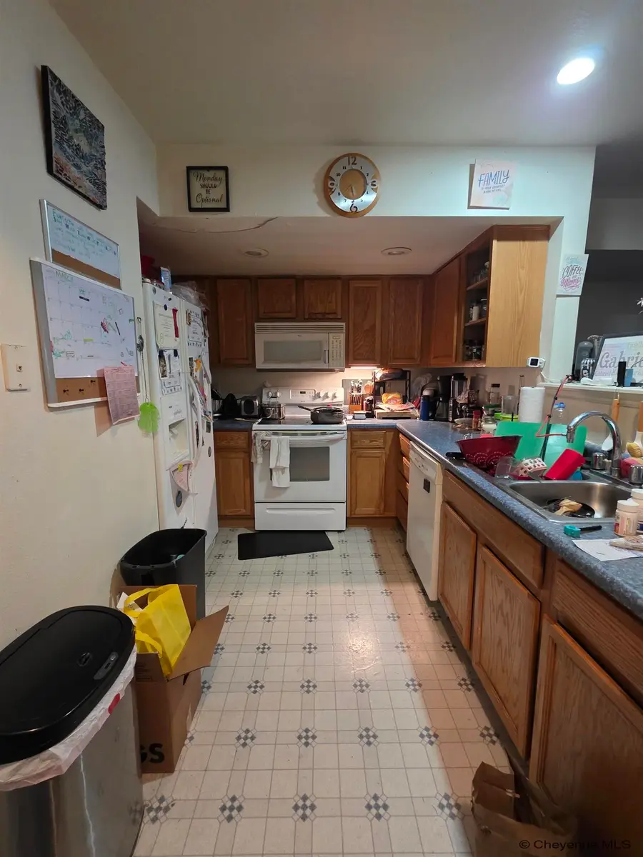 229 Abby Rd, Cheyenne, WY 82007 - #2