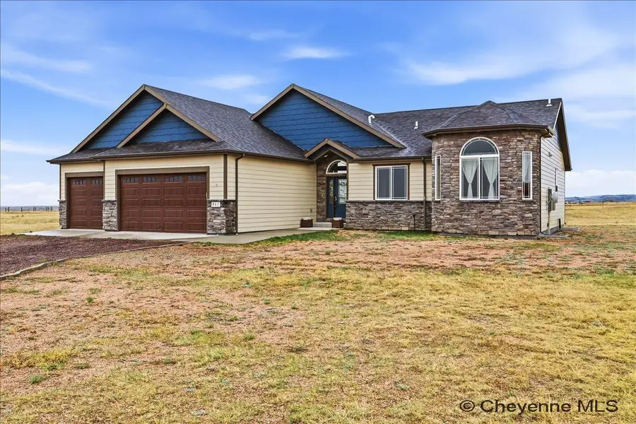 847 S Table Mtn Loop, Cheyenne, WY 82009 - #2