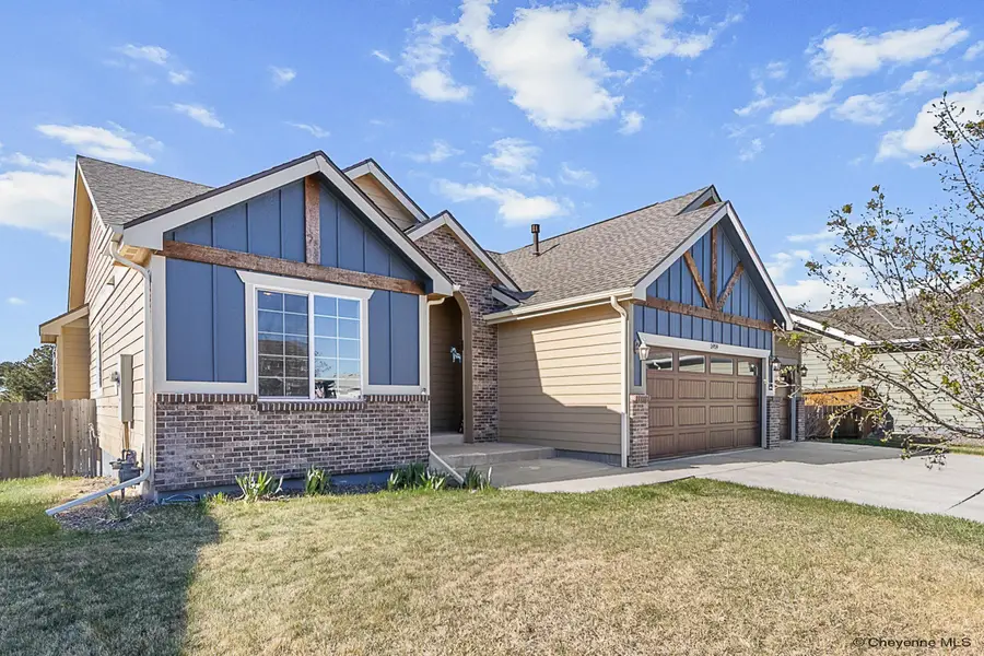 5959 Ottawa Dr, Cheyenne, WY 82001 - #2