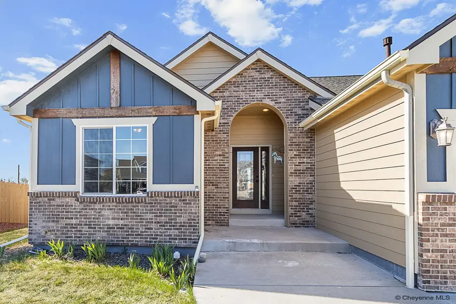 5959 Ottawa Dr, Cheyenne, WY 82001 - #3