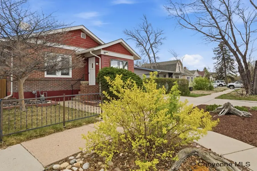 3047 Dillon Ave, Cheyenne, WY 82001 - #2