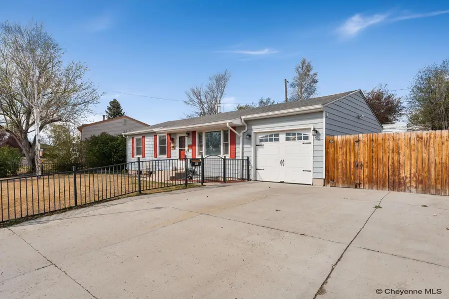 800 Cahill Dr, Cheyenne, WY 82001 - #2