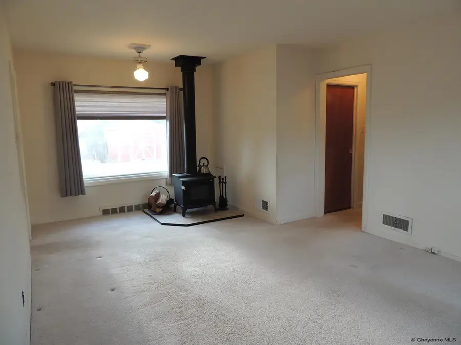 3422 Dover Rd, Cheyenne, WY 82001 - #2