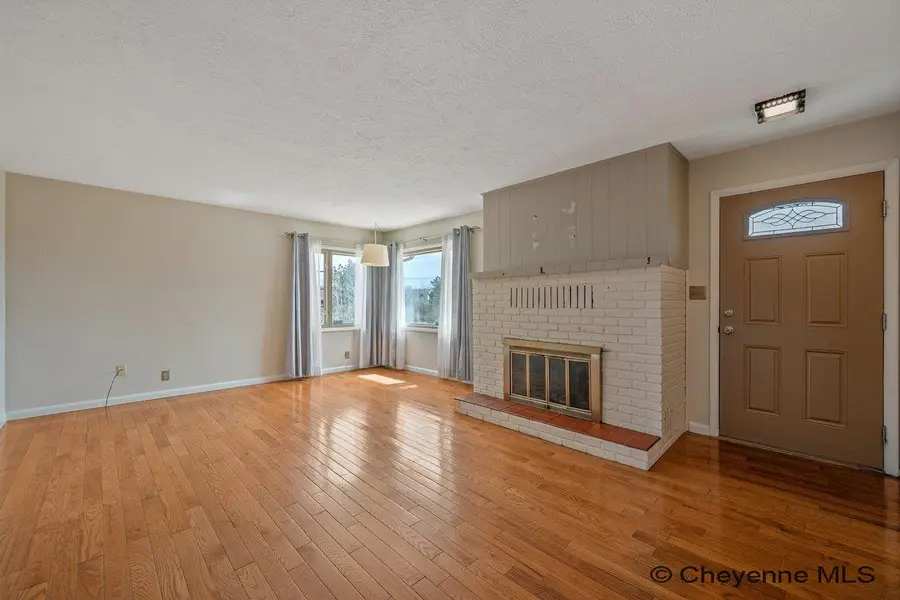 2418 S 5th Ave, Cheyenne, WY 82007 - #3