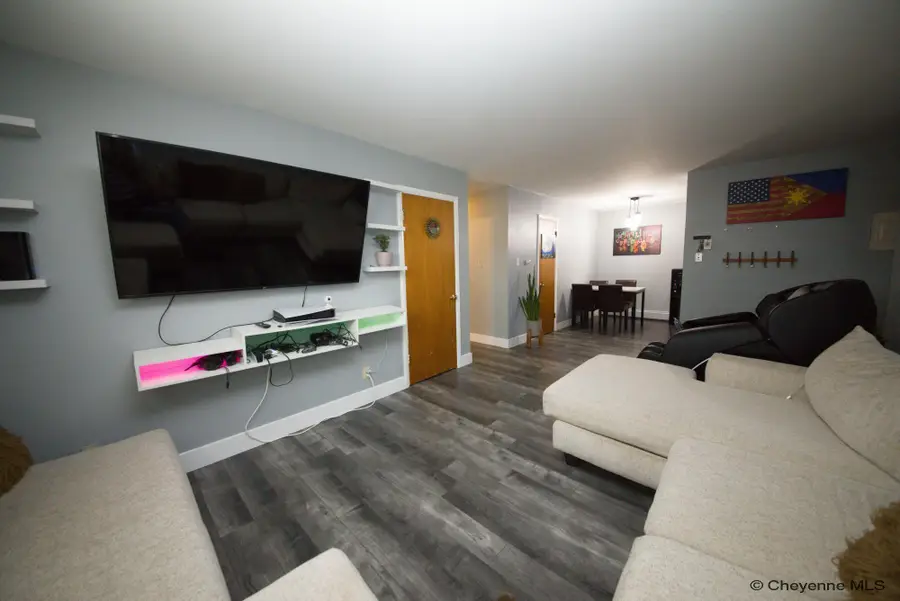 306 E 18th St #101, Cheyenne, WY 82001 - #3