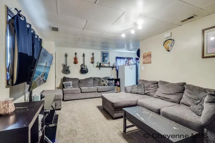3319 Myers Ct, Cheyenne, WY 82001 - #2