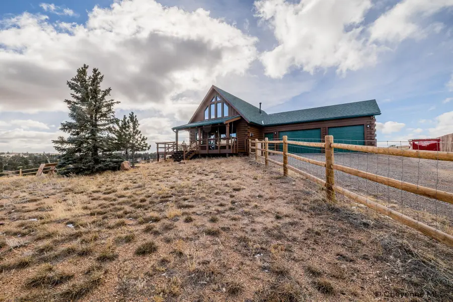 281 Valley View Ct, Cheyenne, WY 82009 - #2