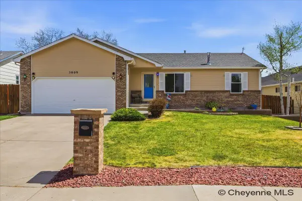 5809 Bourne Pl, Cheyenne, WY 82009