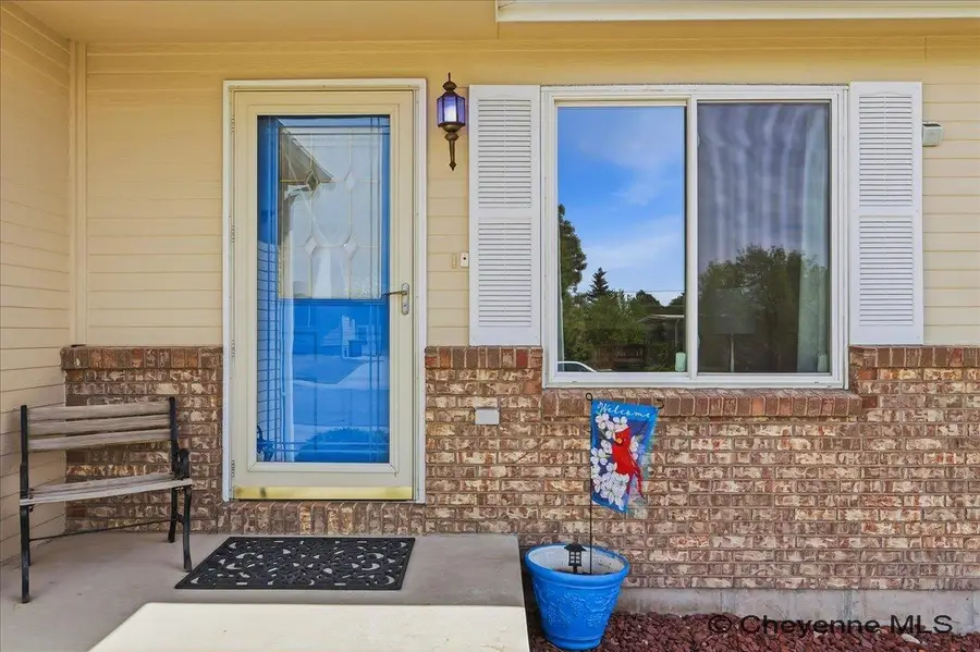 5809 Bourne Pl, Cheyenne, WY 82009 - #3