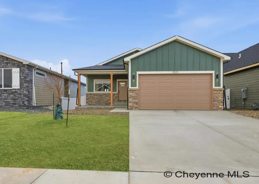 5111 Carla Dr, Cheyenne, WY 82009 - #2