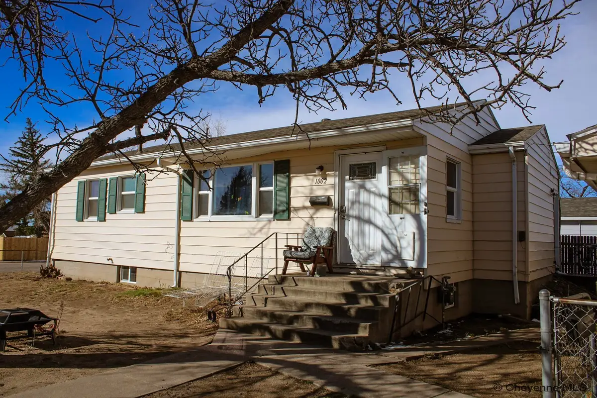 1002 Hot Springs Ave, Cheyenne, WY 82001 - #1