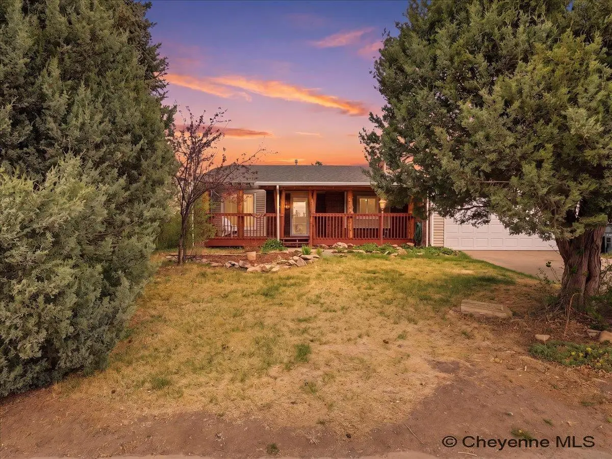 2524 Plain View Rd, Cheyenne, WY 82009 - #1