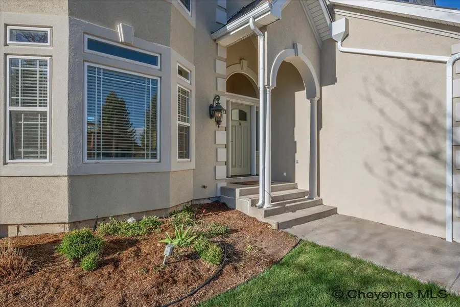 611 Gramercy Dr, Cheyenne, WY 82009 - #3