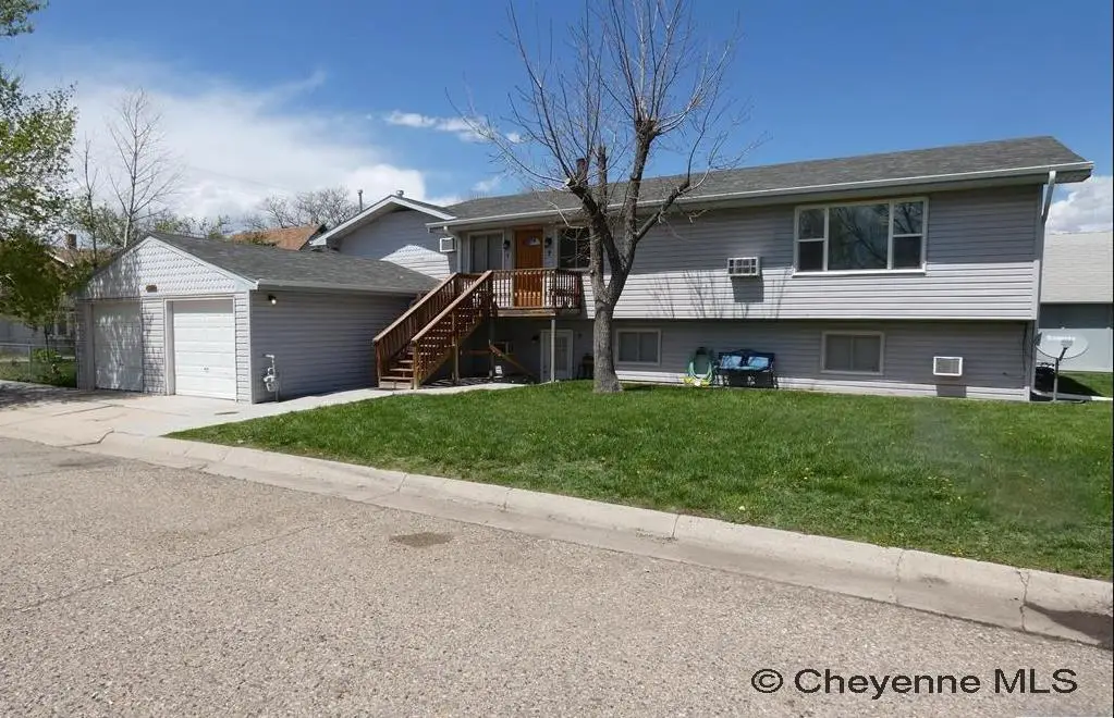 199 E Laramie St, Guernsey, WY 82214 - #1
