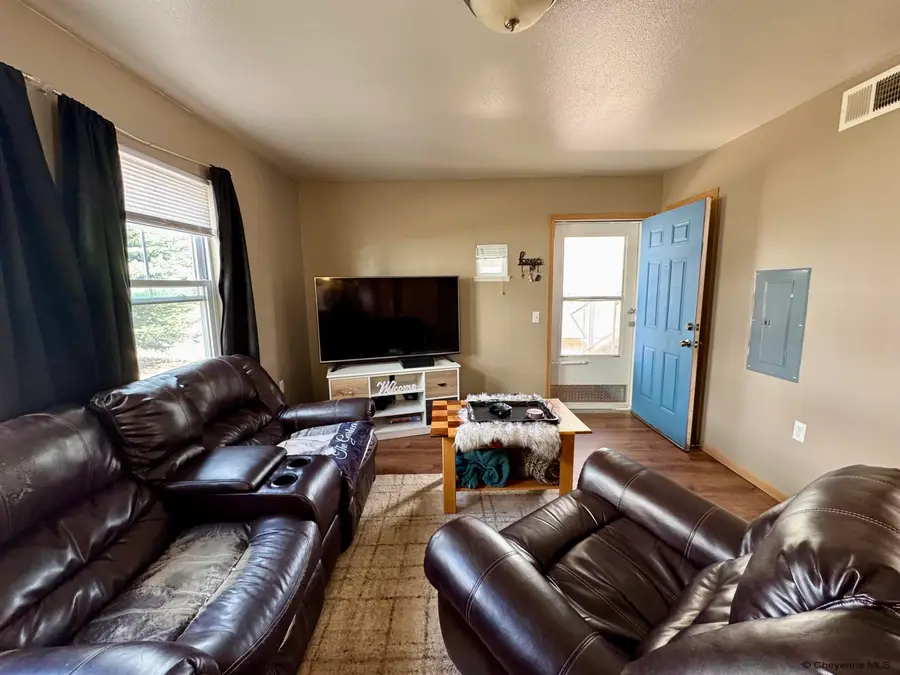 423 Mitchell St #H-1, Laramie, WY 82072 - #2