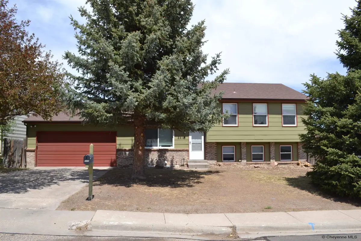 2218 Apache St, Cheyenne, WY 82009 - #1