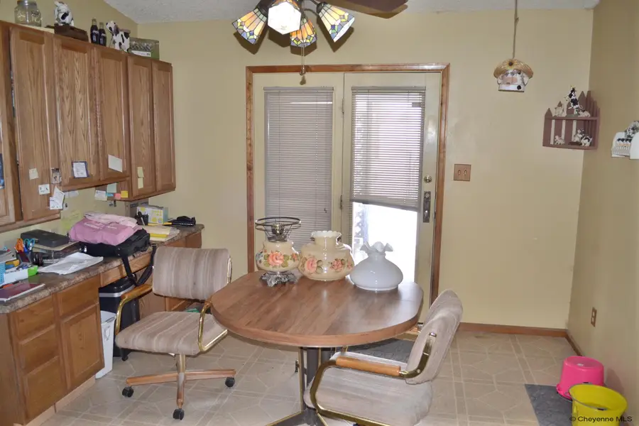 7818 Braehill Rd, Cheyenne, WY 82009 - #3