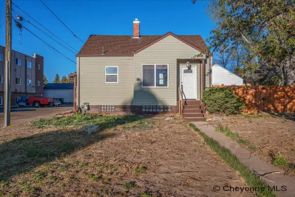 2512 Bradley Ave, Cheyenne, WY 82001