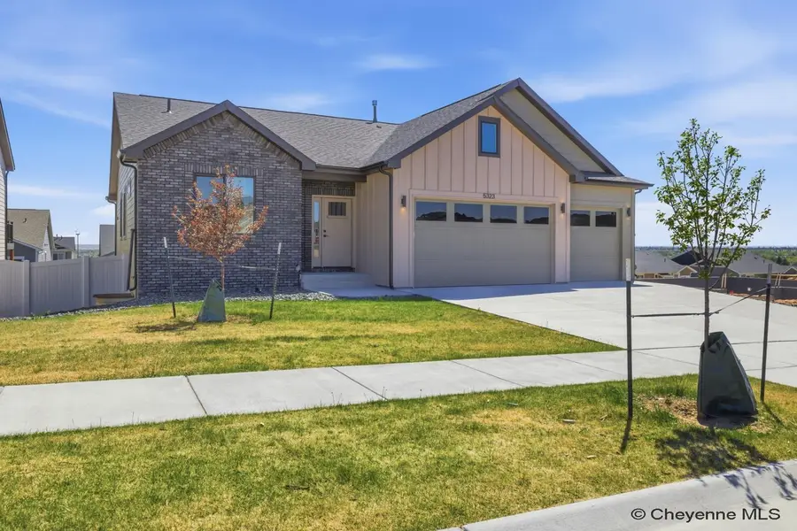 5323 Sullivan St, Cheyenne, WY 82009 - #3