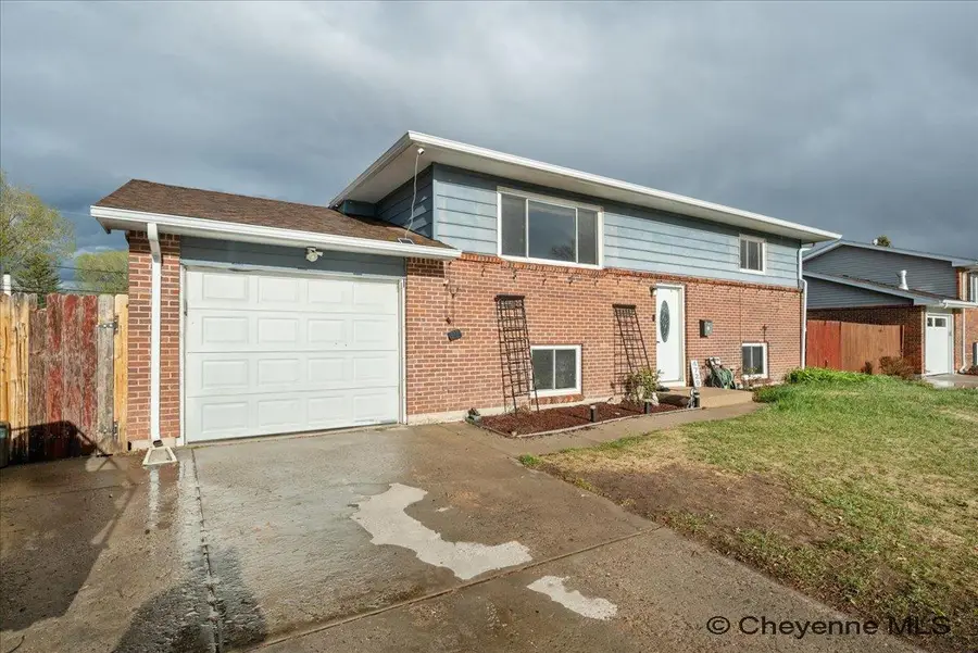 4729 Linden Wy, Cheyenne, WY 82009 - #3