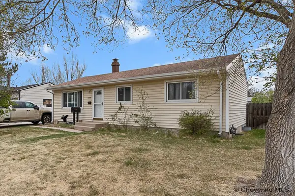 4004 E 9th St, Cheyenne, WY 82001
