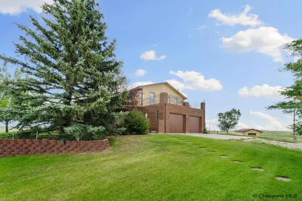 11803 Glencoe Dr, Cheyenne, WY 82009