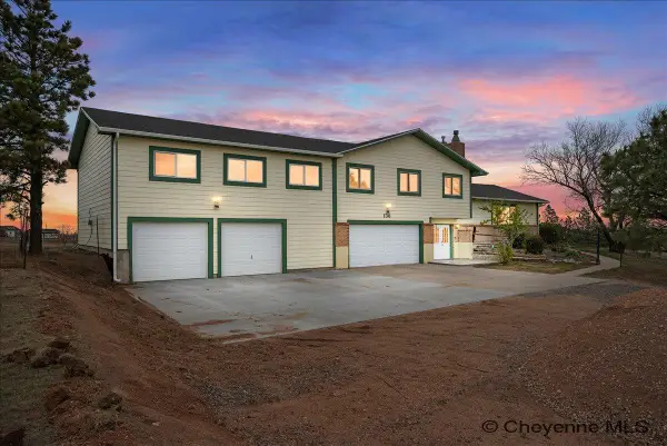 136 David St, Cheyenne, WY 82009