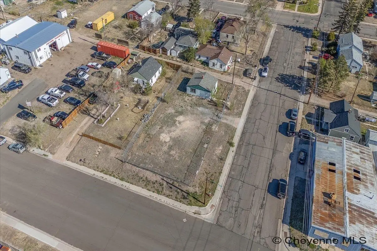 908 Converse Ave, Cheyenne, WY 82001 - #1