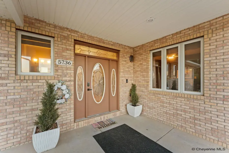 5736 Blue Bluff, Cheyenne, WY 82009 - #2