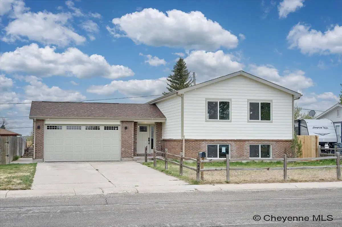 3221 Bevans St, Cheyenne, WY 82001 - #1